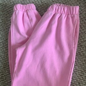 NWT Brandy Melville Rosa Pink Sweatpants